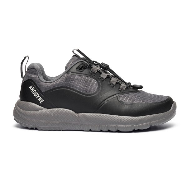 No. 47 Trail Runner in Black